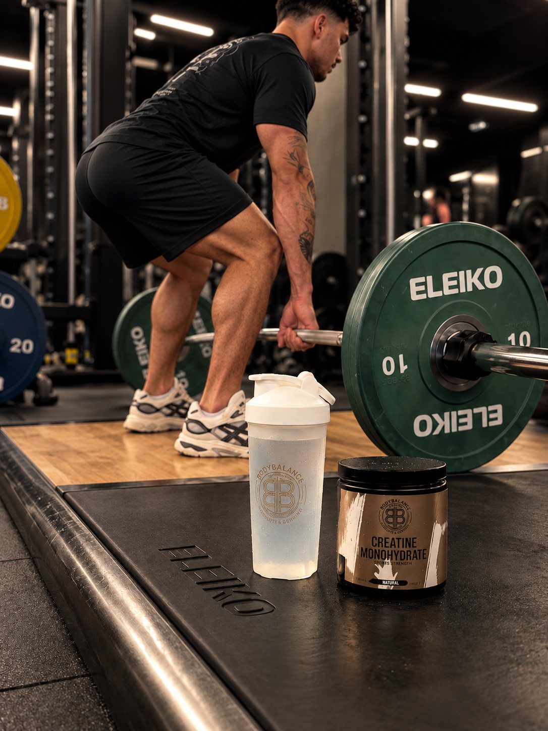 Krachttraining met BodyBalance creatine en shaker
